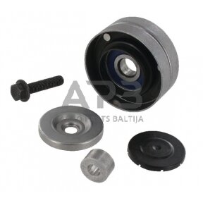 Dalis John Deere technikai AL157596 Idler